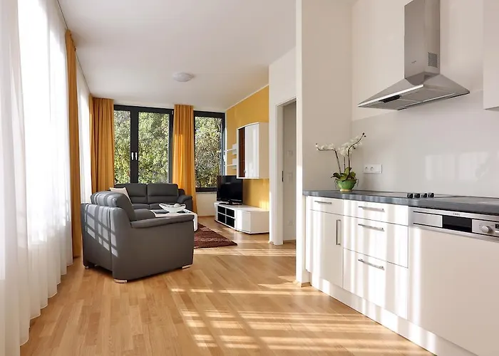 Business 4* München